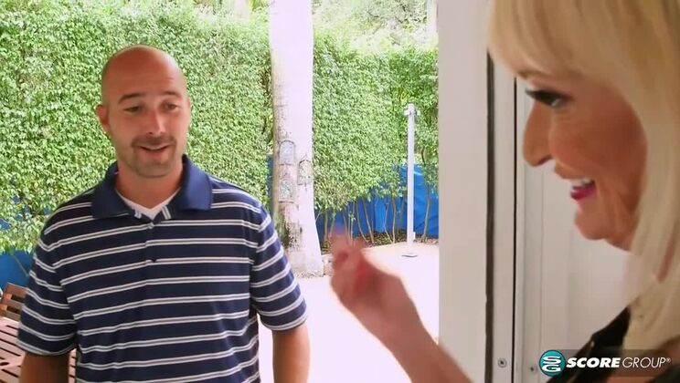 [60PlusMILFs] - Leah LAmour, 64, Fucks Her Way to Cuckold Heaven - Leah LAmour