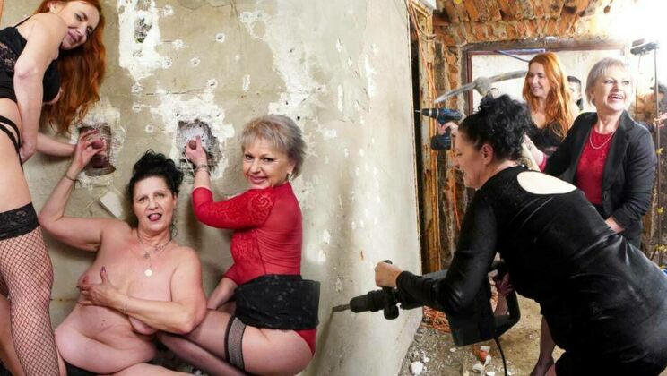 [GroupMams] - Lesbian Granny Seduction Part 1: Stockings & High Heels - Bianca M - Lucca F - Anna K