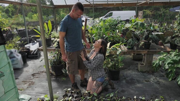 [RKPrime] - Cowgirl Fun in the Greenhouse with Katie - Katie Kingerie - Peter Fitzwell