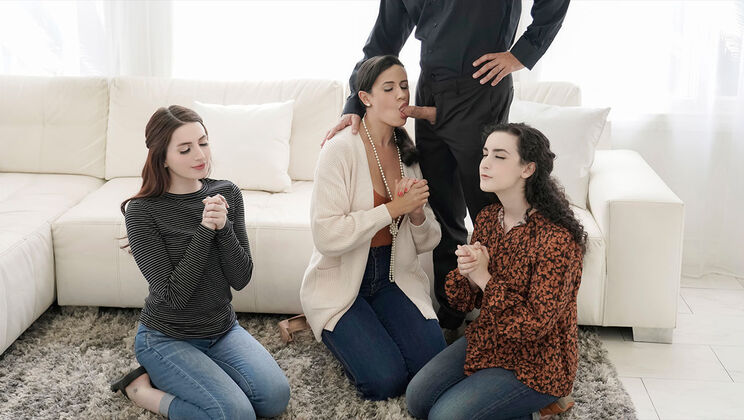 [FreeUseMilf] - Blonde Ambition: A Threesome Thrill Ride - Lyra Lockhart - Penny Barber - Aria Carson - Calvin Hardy