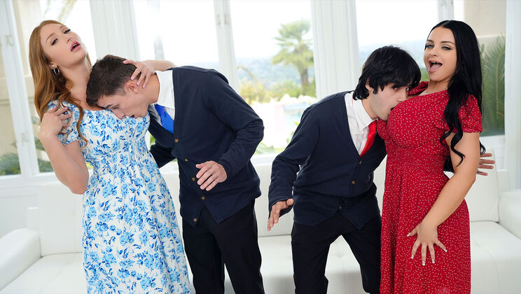 [MomSwap] - Slutty Stepmom Swap & Suck - Skylar Snow - Payton Preslee - Elias Cash - Parker Ambrose