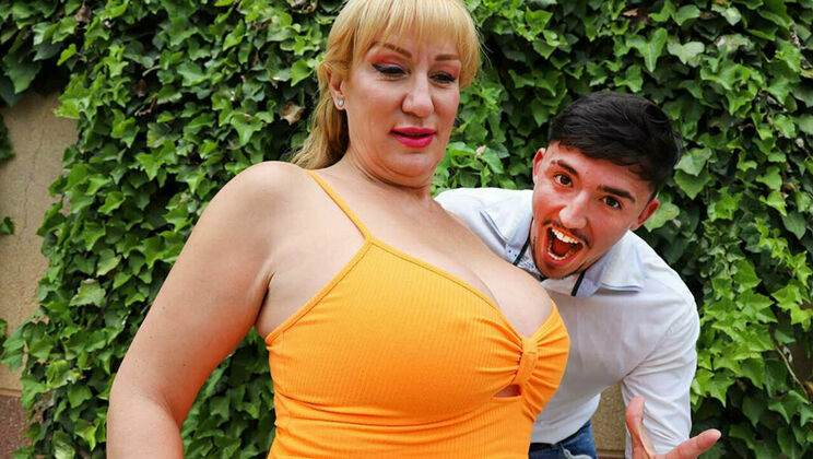 Shaved and Ready: Latina Milf Takes Charge