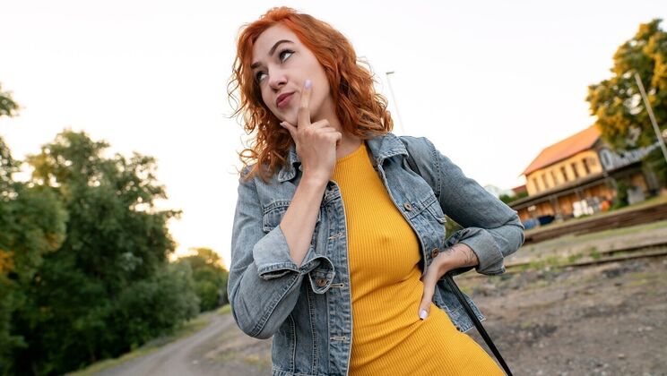 [PublicAgent] - Redhead on the Rocks: Outdoor Orgy - Martin Gun - Cherry Candle