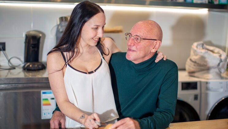 [Oldje] - Older Gent, Younger Gem - Bella Angel - Luc B