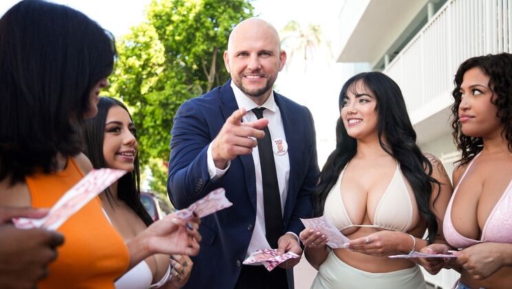 [Brazzers] - Ass Fingering and Kissing: JMac's Miami Bid - jmac - Nika Venom - Funsized Megan - Melztube