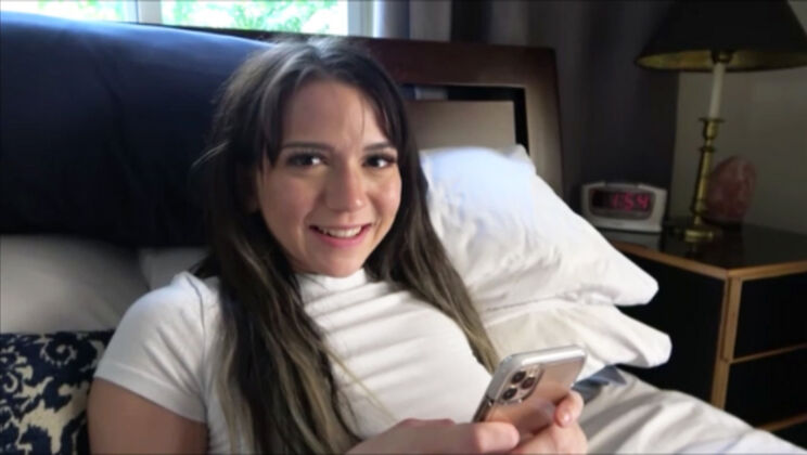 [FamilyTherapy] - Riley Jean’s Big Tits & Ass POV: 19 Years Old Taboo