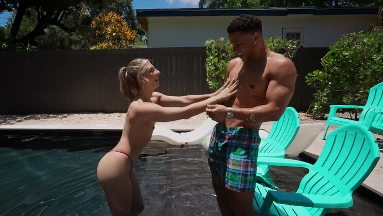 Amateur Blonde Deepthroat and Anal Action