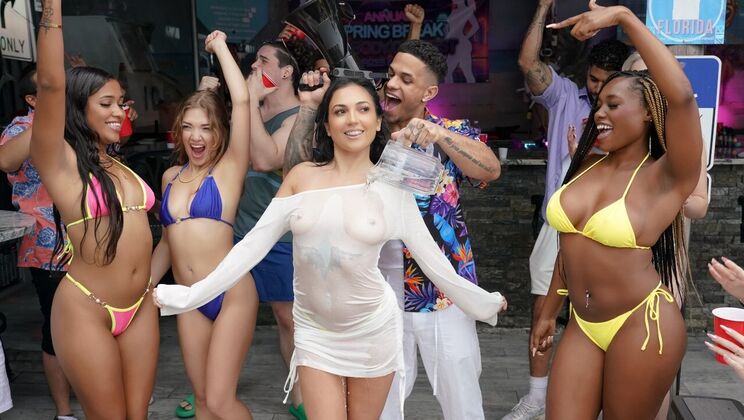 Booty Shaking Spring Break